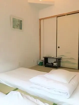 Üç Kişilik Oda (  A  )