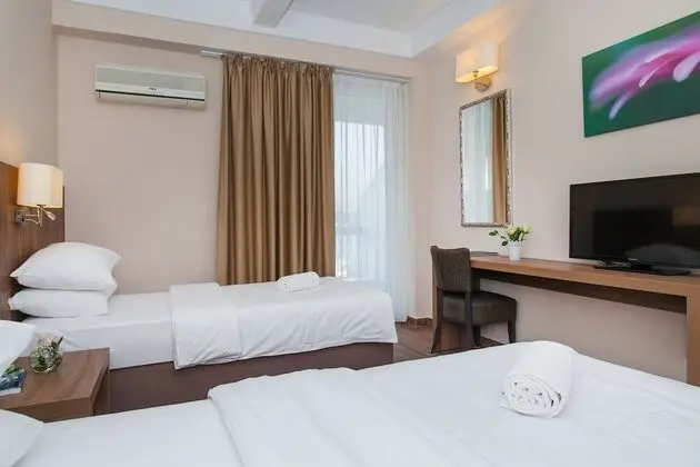 Classic Tek Büyük veya İki Ayrı Yataklı Oda, 1 Yatak Odası, Balkon, Dağ Manzaralı
