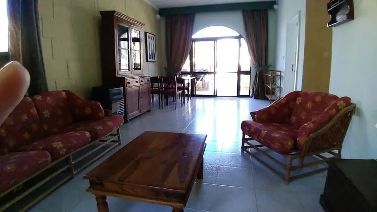 Villa Aya