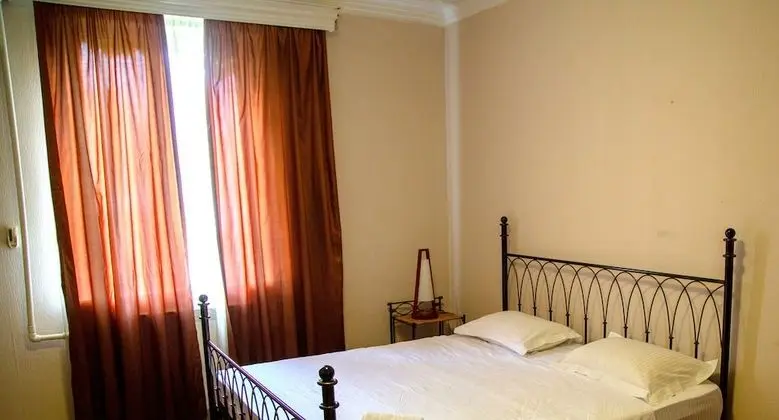 Panoramic Tek Büyük Yataklı Oda
