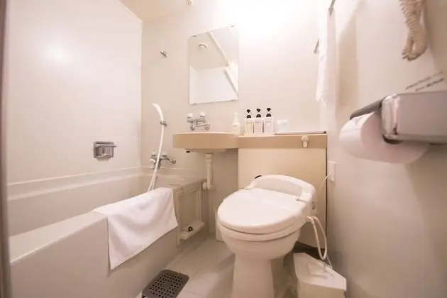Standard Tek Kişilik Oda, 1 Yatak Odası, Sigara İçilebilir, Buzdolabı
