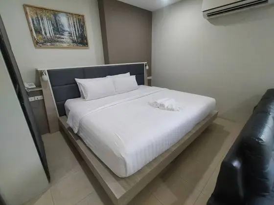 Deluxe Tek Büyük Yataklı Oda