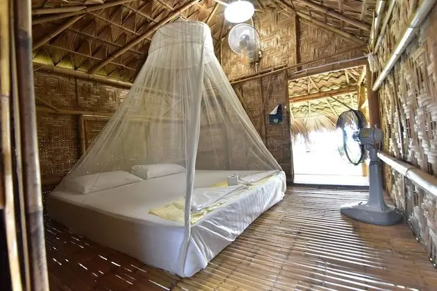 Bamboo Bungalow B