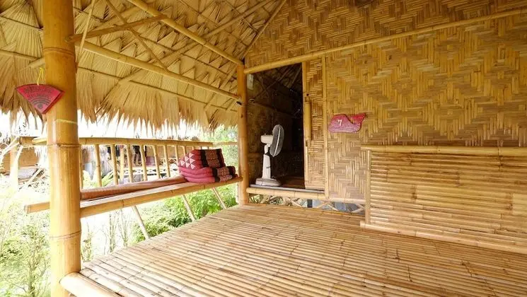 Bamboo Bungalow B