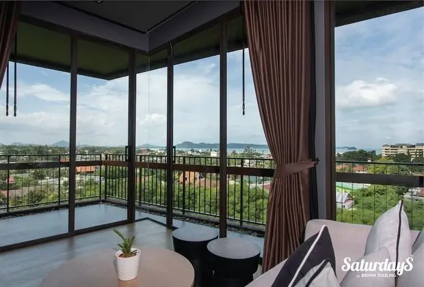 2 Bedrooms Suite