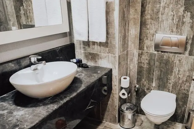 Tek Büyük Yataklı Oda, Deniz Manzaralı