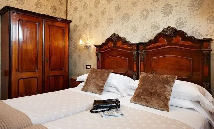 Tek Büyük Yataklı Oda (Small)