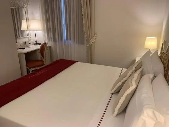 Economy Tek Büyük Yataklı Oda