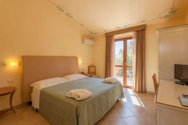 Classic Tek Büyük veya İki Ayrı Yataklı Oda