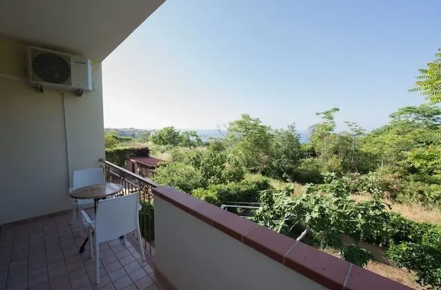 Tek Büyük Yataklı Oda, Deniz Manzaralı