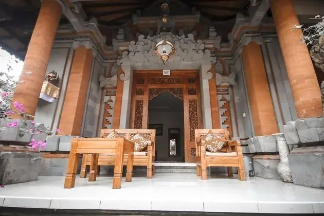 Superior Tek Büyük veya İki Ayrı Yataklı Oda