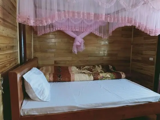 Üç Kişilik Oda