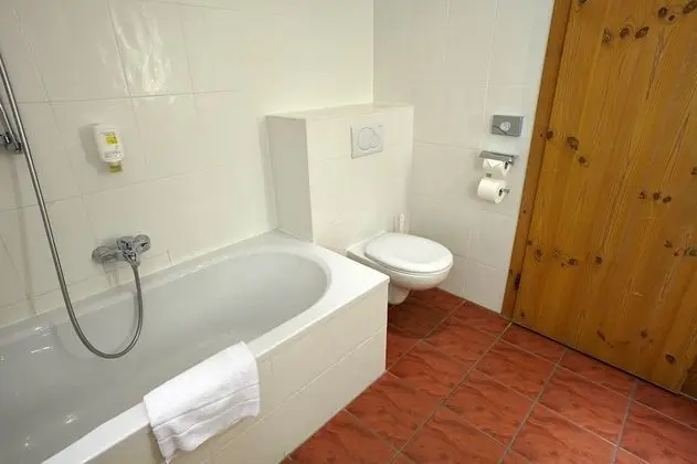 Classic Tek Büyük Yataklı Oda