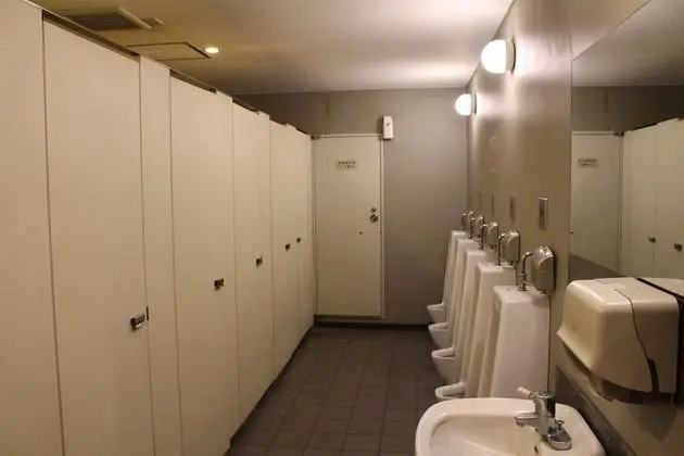 Oda, Sadece erkekler için, Ortak Banyo (Capsule, No Tattoo allowed)