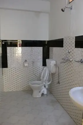 Standard Tek Büyük veya İki Ayrı Yataklı Oda