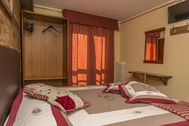 Comfort Tek Büyük veya İki Ayrı Yataklı Oda, Balkon