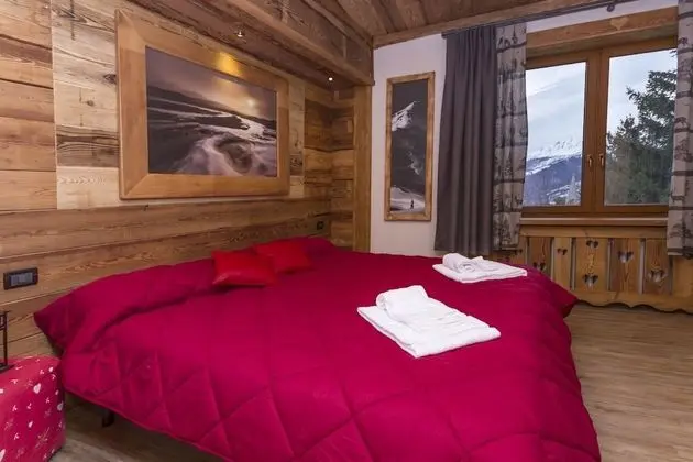 Superior Tek Büyük veya İki Ayrı Yataklı Oda, Zemin Kat