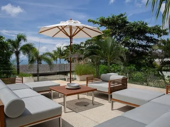 Villa Aqua