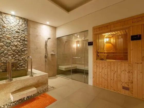 Villa Aqua