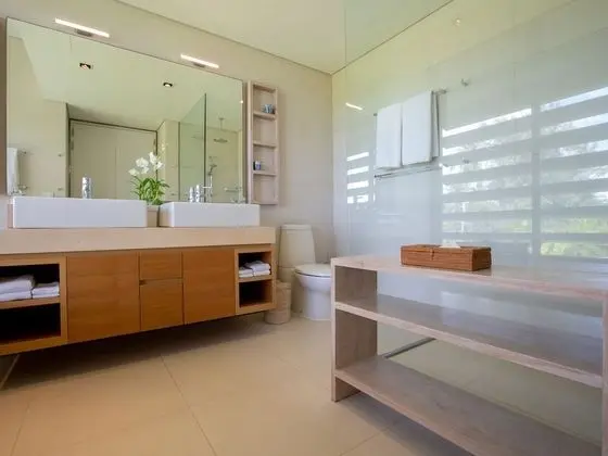 Villa Aqua