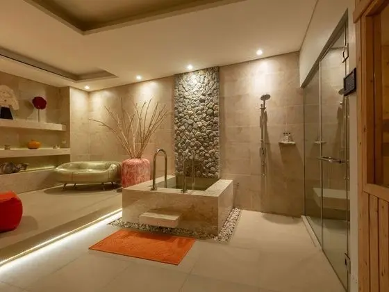 Villa Aqua