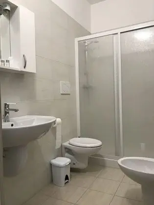 Classic Oda, 1 Büyük (Queen) Boy Yatak