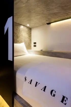6-Bed Mixed Dormitory