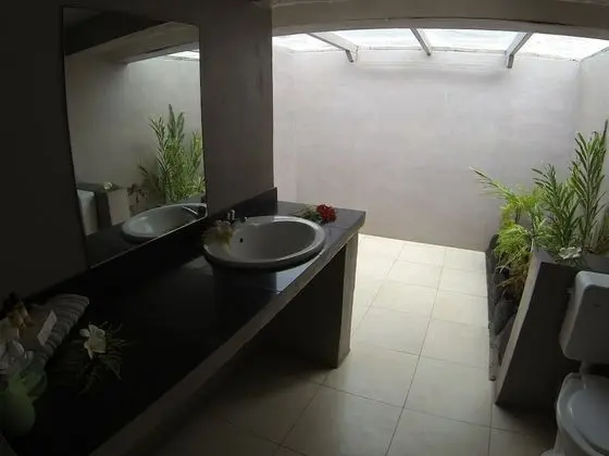 Superior Bungalov, Denize Sıfır ( Waters Edge )