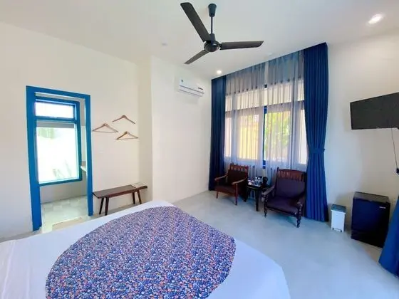 Deluxe Tek Büyük Yataklı Oda, 1 Yatak Odası, Bahçe Manzaralı