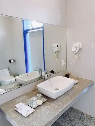 Deluxe Tek Büyük Yataklı Oda, 1 Yatak Odası, Bahçe Manzaralı