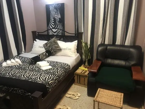 Comfort Tek Büyük Yataklı Oda, 1 En Büyük (King) Boy Yatak, Sigara İçilmez, Bahçe Manzaralı