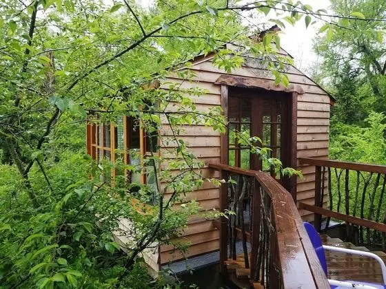 Romantic Ağaç Ev, Birden Çok Yatak, Sıcak Su Havuzu, Park Manzaralı