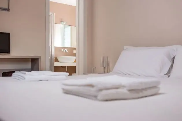 Comfort Tek Büyük veya İki Ayrı Yataklı Oda, 1 En Büyük (King) Boy Yatak