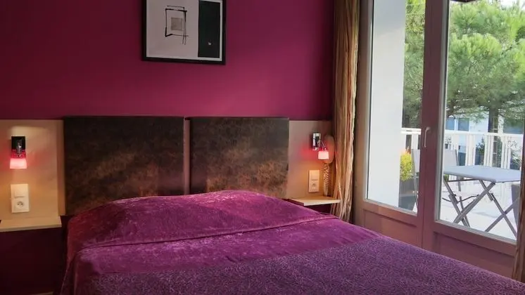 Tek Büyük Yataklı Oda, Balkon