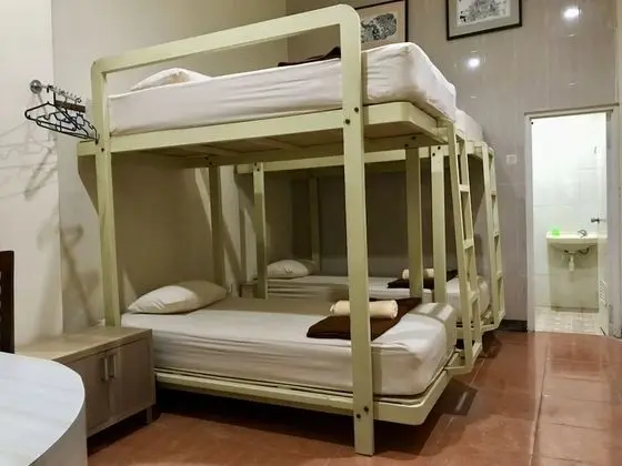 Dört Kişilik Oda