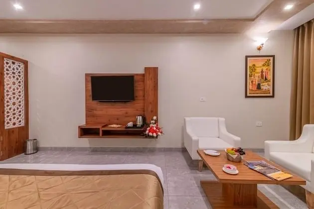 Deluxe Tek Büyük veya İki Ayrı Yataklı Oda