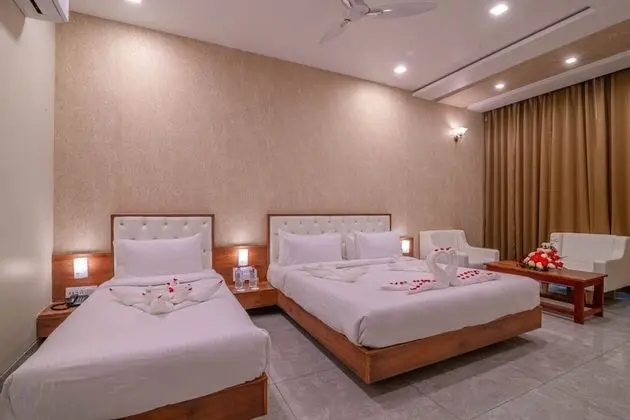 Deluxe Üç Kişilik Oda