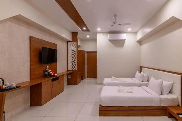 Deluxe Üç Kişilik Oda