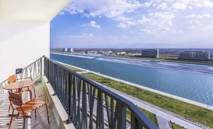 Junior Suite with Balcony, Canal View