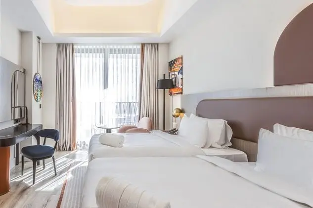 Standard Room with Terrace, Canal View