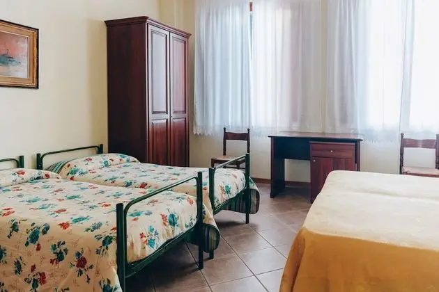 Dört Kişilik Oda