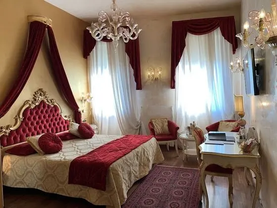 Oda, Lagün Manzaralı