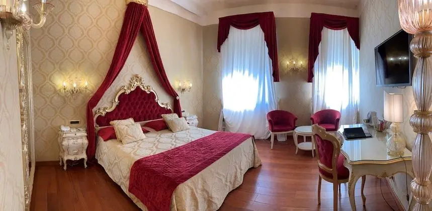 Oda, Lagün Manzaralı