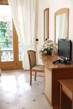Standard Üç Kişilik Oda