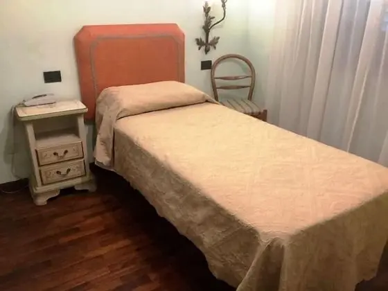 Basic Tek Kişilik Oda
