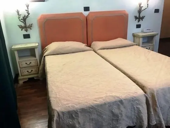 Family Dört Kişilik Oda