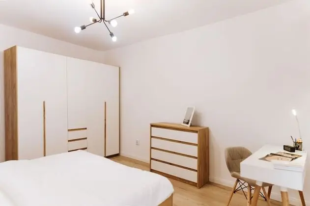 Design Apart Daire, 1 Büyük (Queen) Boy Yatak ve Çekyat, Sigara İçilmez, Şehir Manzaralı
