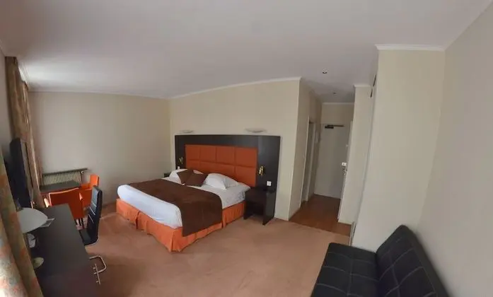 Comfort Tek Büyük veya İki Ayrı Yataklı Oda, Balkon
