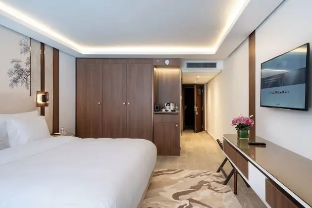 Premium Tek Büyük Yataklı Oda, 1 En Büyük (King) Boy Yatak, Havuz Manzaralı (Prestige)