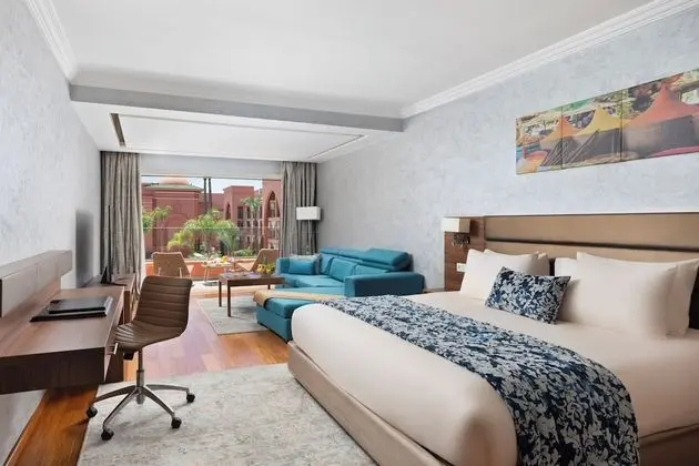 Suite Prestige a deux chambres - Vue Piscine